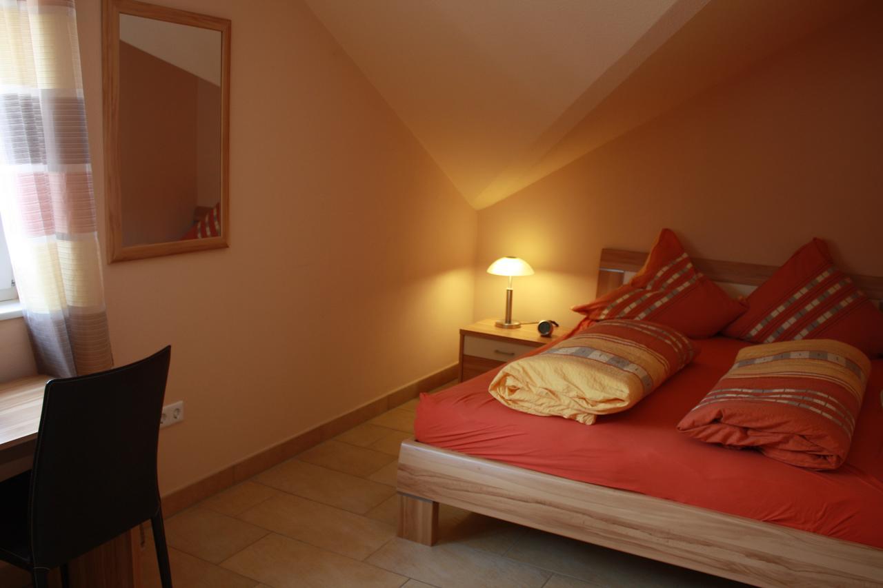 Ferienhaus Trimmisch Ediger-Eller Esterno foto