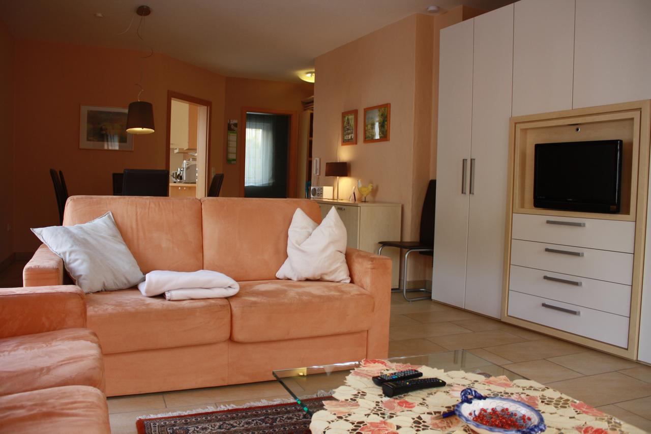 Ferienhaus Trimmisch Ediger-Eller Esterno foto